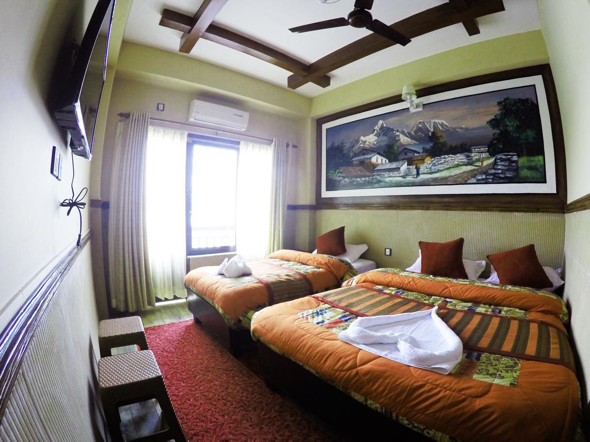 Hotel Forest Lake Backpackers' Hostel Pokhara Exterior foto